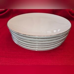 Noritake Dinner Plate in Fremont 6127